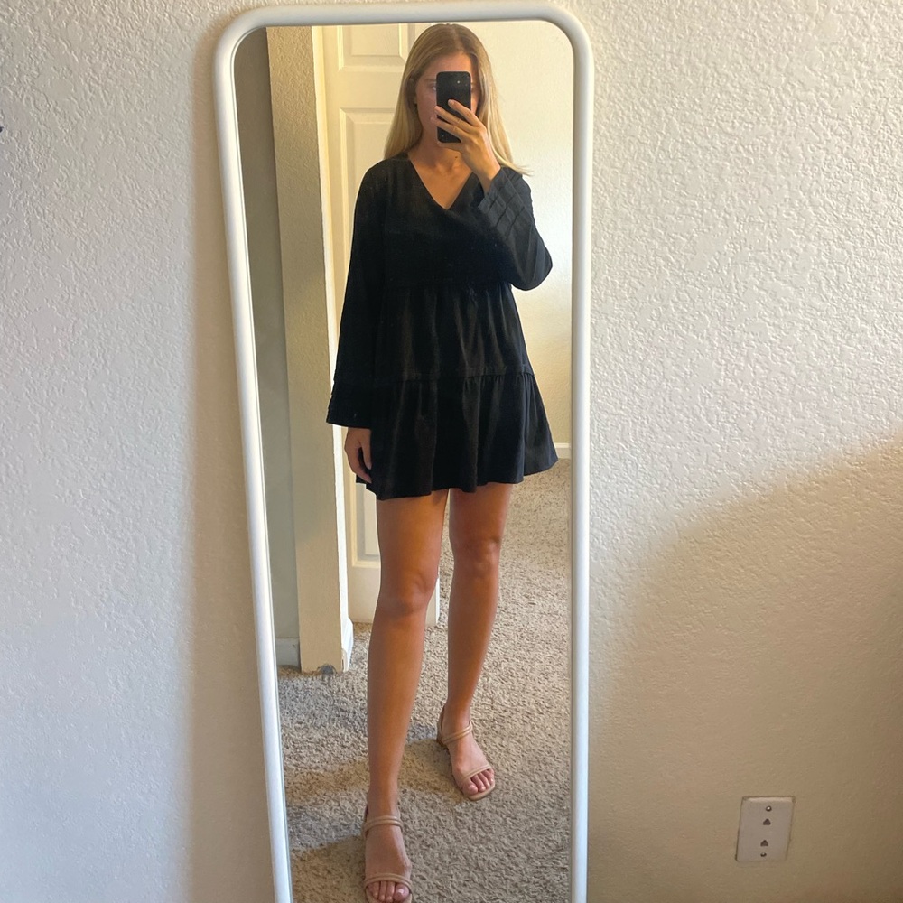 Altard state long sleeve mini dress